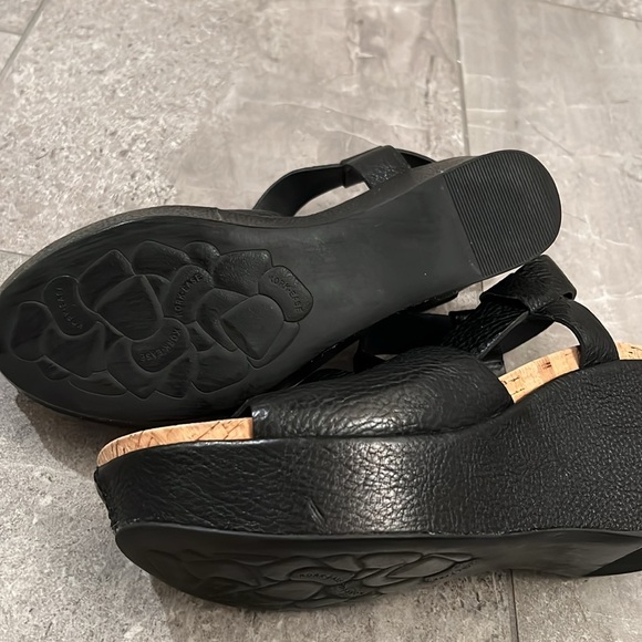 KORK-EASE KIERN LEATHER WEDGE SANDAL - Picture 9 of 10